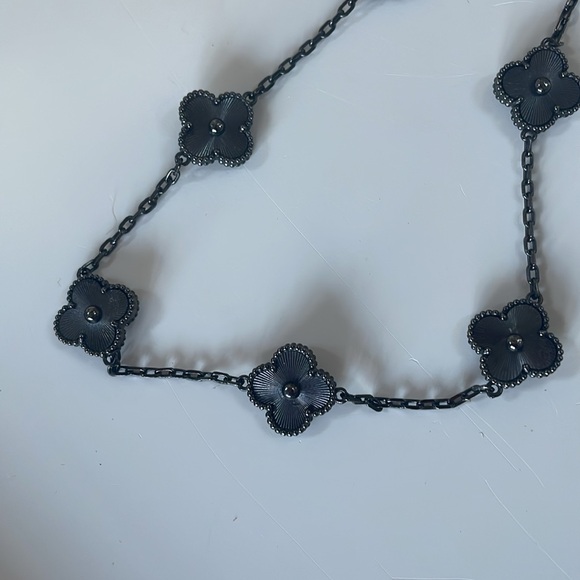 VCA inspired necklace - Picture 2 of 4